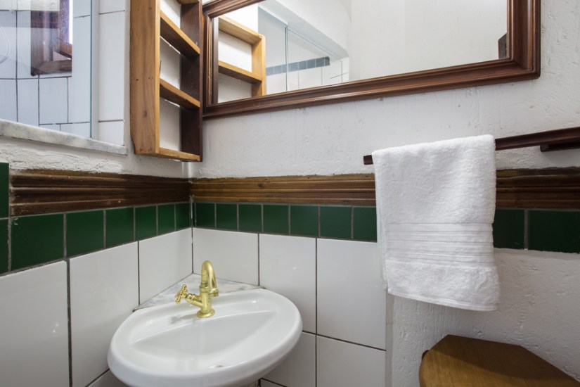 quarto-_vermelho_banheiro_02